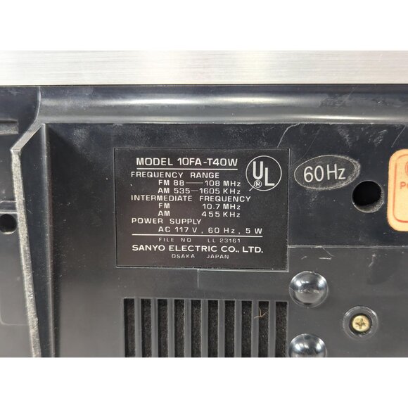 1970s SANYO wood finish flip-clock 10FA-T40W - Picture 16 of 16